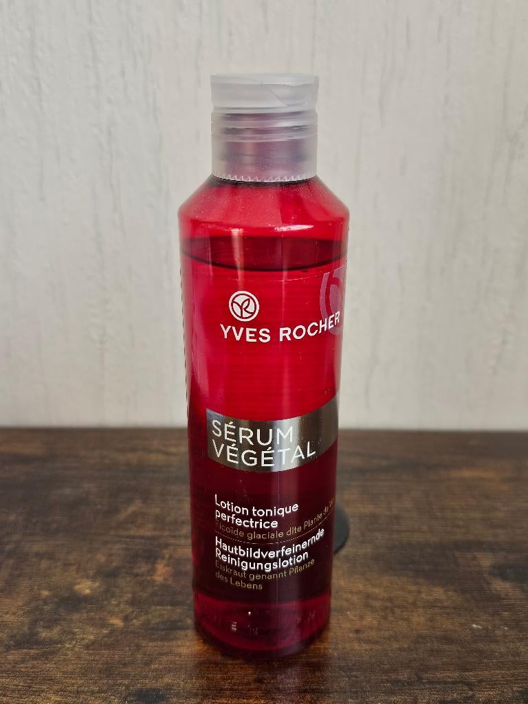 Yves Rocher lotion, Ophalen of Verzenden, Nieuw, Gehele gezicht, Verzorging