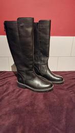 Zwarte dames laarzen - Maat 38, Kleding | Dames, Schoenen, Hoge laarzen, Zwart, Ophalen of Verzenden, Gedragen