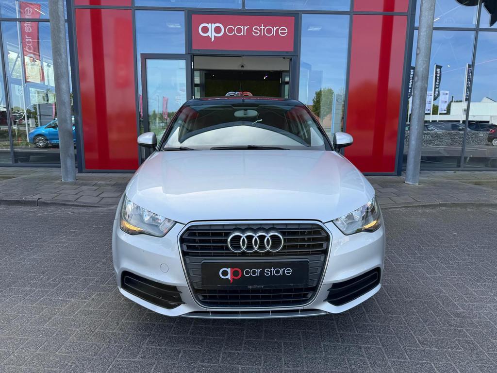 Audi A1 Sportback 1.4 TFSI Attraction Pro Line | Automaat |, Euro 5, Stof, A1, Zwart