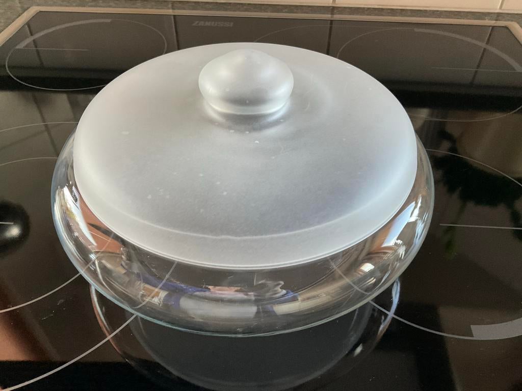 Glazen schaal met deksel van Copier - Zo goed als nieuw, Ophalen of Verzenden