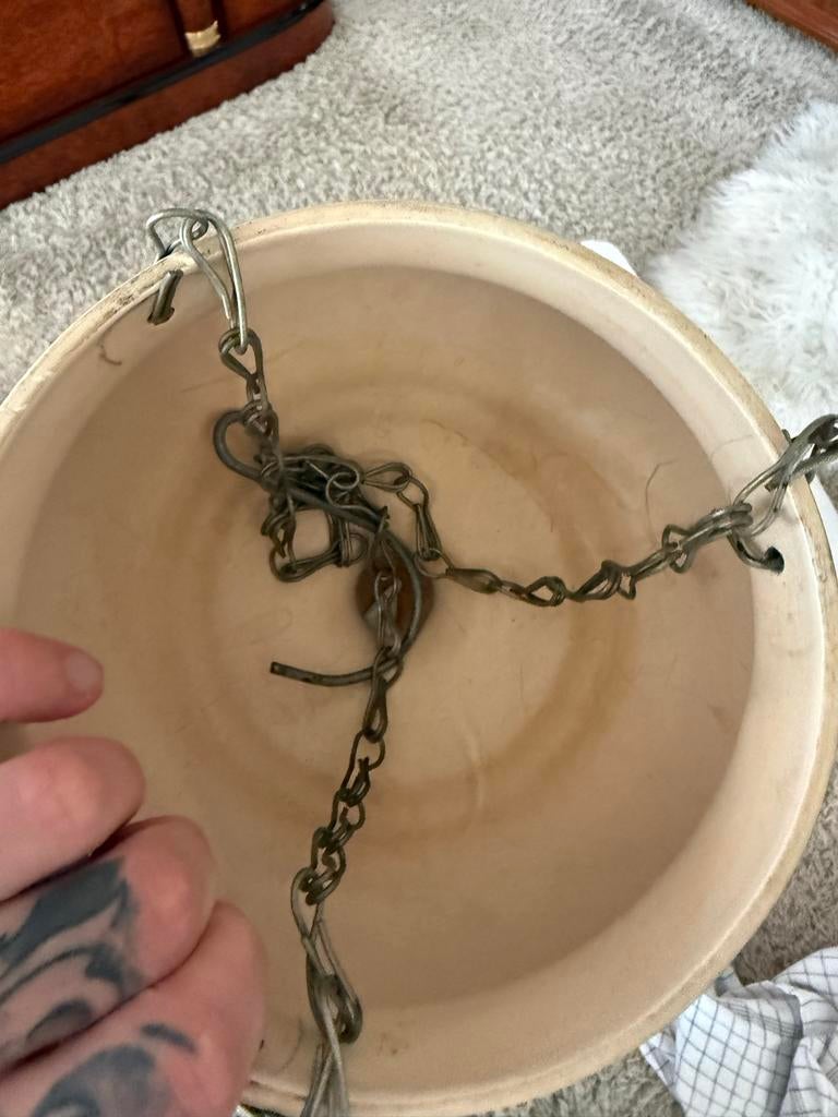 Keramieken hangpot met bloemmotief, Ophalen of Verzenden