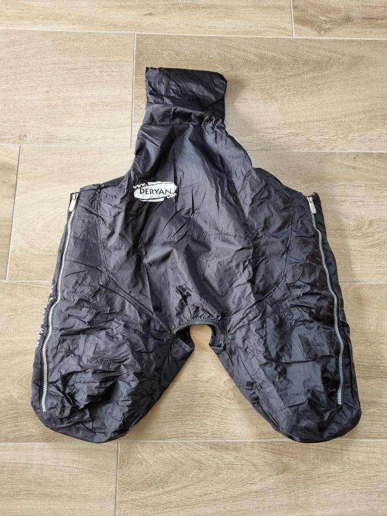 Deryan regen poncho & windbreaker voor fietsstoeltje, Fietsen en Brommers, Fietsaccessoires | Fietsstoeltjes, Voetsteuntjes, Deryan Bike-A-Way
