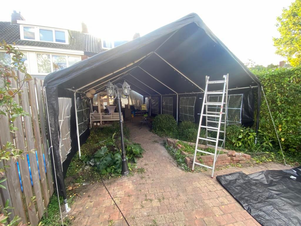 Ruime Partytent 10x5m - Ideaal voor Feesten en Evenementen, Ophalen, Gebruikt, Partytent, 4 tot 6 meter