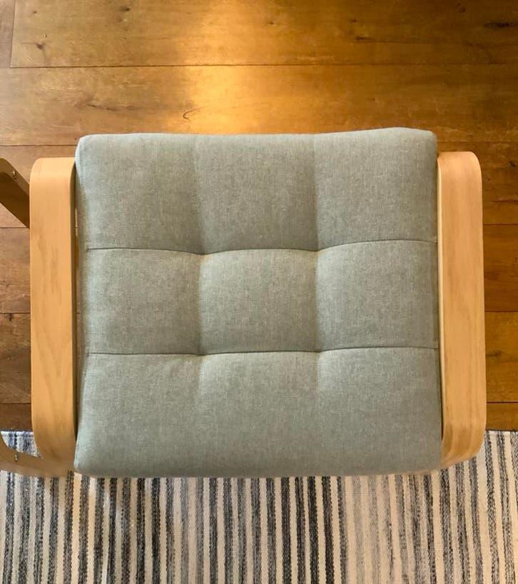 Ikea Poang wit gelazuurde voetenbank Gunnared, Huis en Inrichting, Ophalen, Minder dan 50 cm, Zo goed als nieuw, Stof
