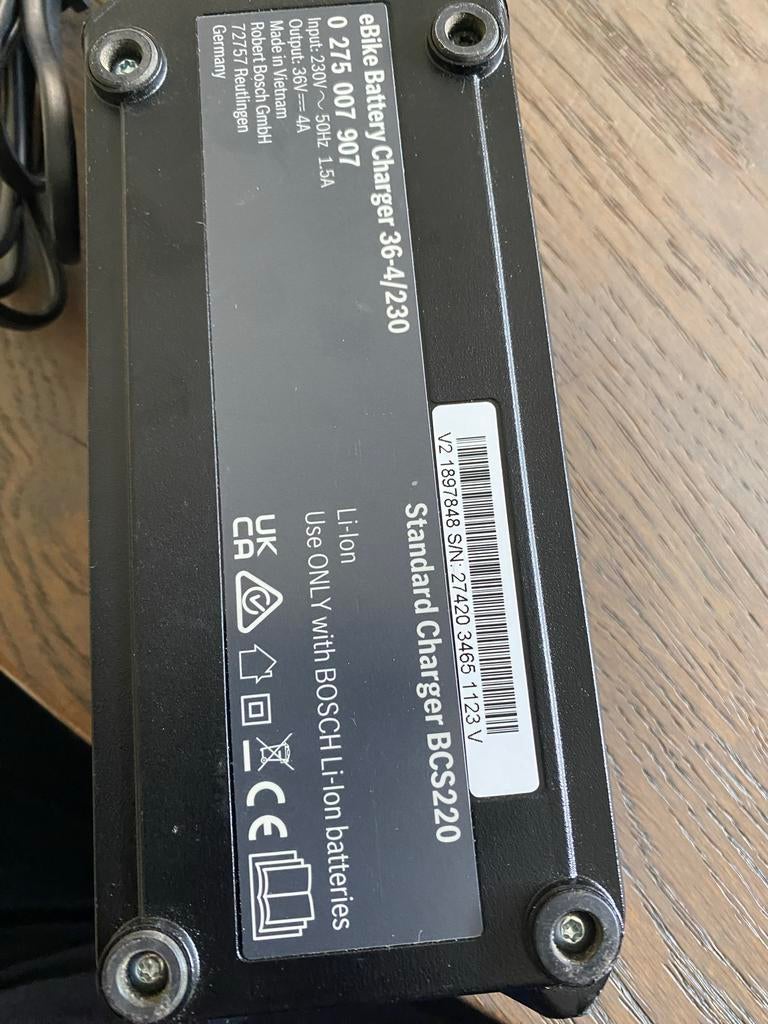 Bosch eBike acculader 36V-4/230, Ophalen of Verzenden, Zo goed als nieuw