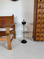 Vintage staande asbak met tafel en lectuurbak ‘50, Ophalen of Verzenden, Zo goed als nieuw