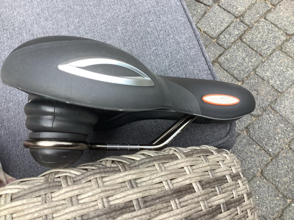 Zacht multicycle fietszadel, Fietsen en Brommers, Fietsonderdelen, Ophalen, Gebruikt, Zadel, Kunststof