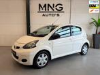 Toyota Aygo 1.0-12V Now|Elek Pakket|Airco|5 Deurs|NAP|, Auto's, Toyota, Voorwielaandrijving, Euro 5, Gebruikt, 4 stoelen