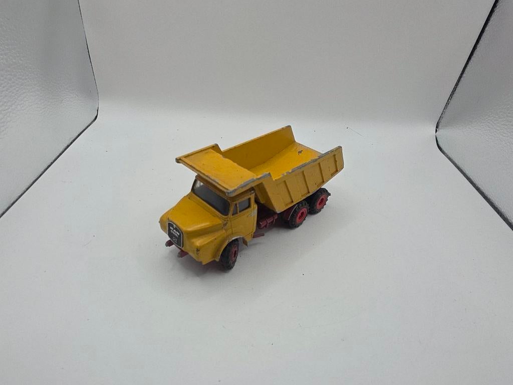 Man diesel, Hobby en Vrije tijd, Modelauto's | 1:50, Ophalen of Verzenden, Gebruikt, Bus of Vrachtwagen, Conrad