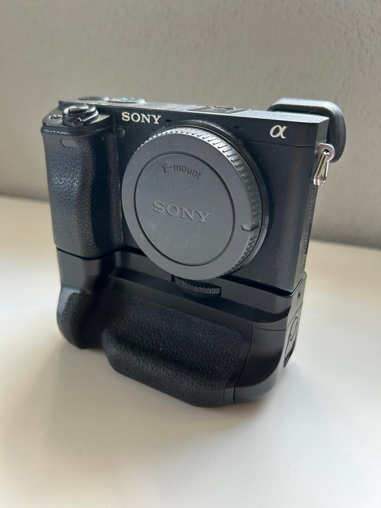 Sony A6300 + battery grip + smallrig, Ophalen of Verzenden, Gebruikt, Sony, Geen optische zoom