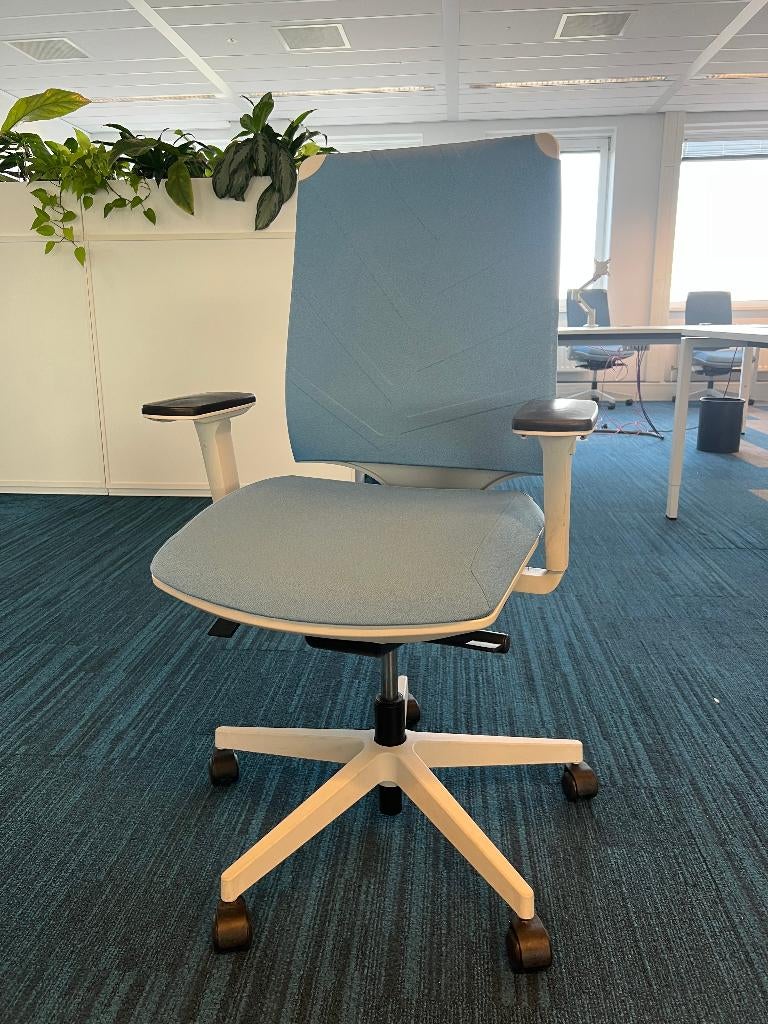 Sitland Leaf Ergonomische stoel / werkstoel / stoel,16 stuks, Huis en Inrichting, Bureaustoelen, Gebruikt, Blauw, Ophalen of Verzenden