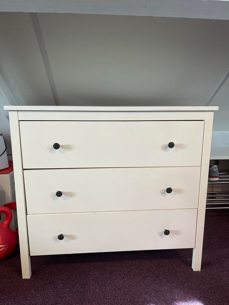 Ikea kast GRATIS, Huis en Inrichting, Ophalen, Gebruikt, 100 tot 150 cm, 3 of 4 laden