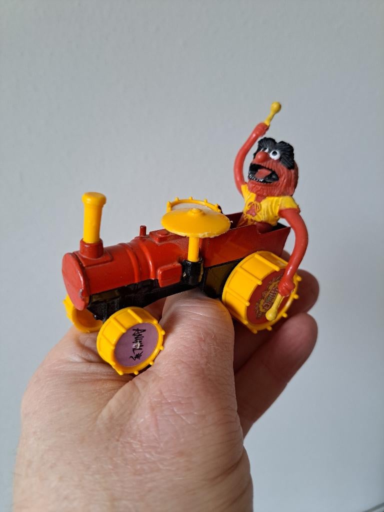 Animal Muppet Show 1979 tractor Corgi 2033 9x5x8cm, Ophalen of Verzenden, Gebruikt, Tv, Beeldje, Replica of Model