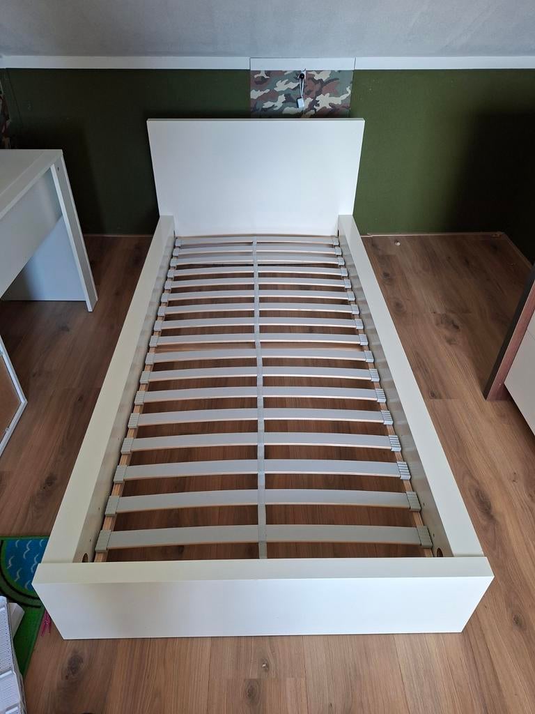 Ikea Malm bed 90x200 met lattenbodem, Ophalen, Gebruikt, 90 cm, Eenpersoons
