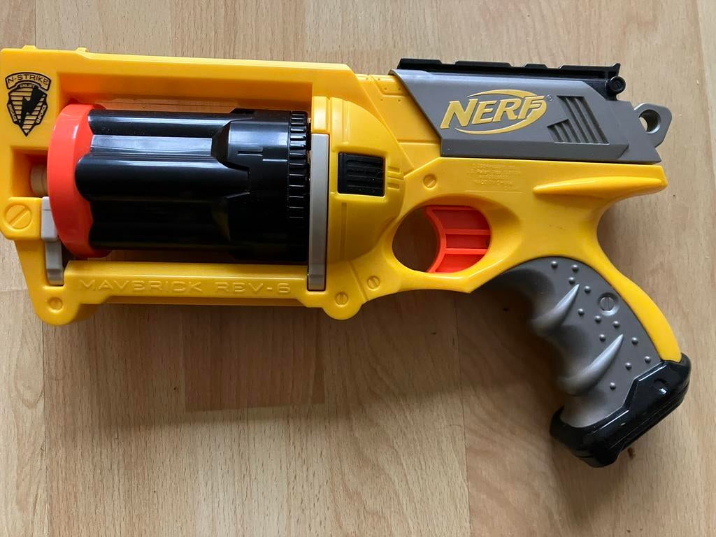 Nerfpistool met pijltjes, Ophalen, Gebruikt