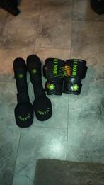 Kickboks set, Ophalen of Verzenden, Zo goed als nieuw, Bokshandschoenen