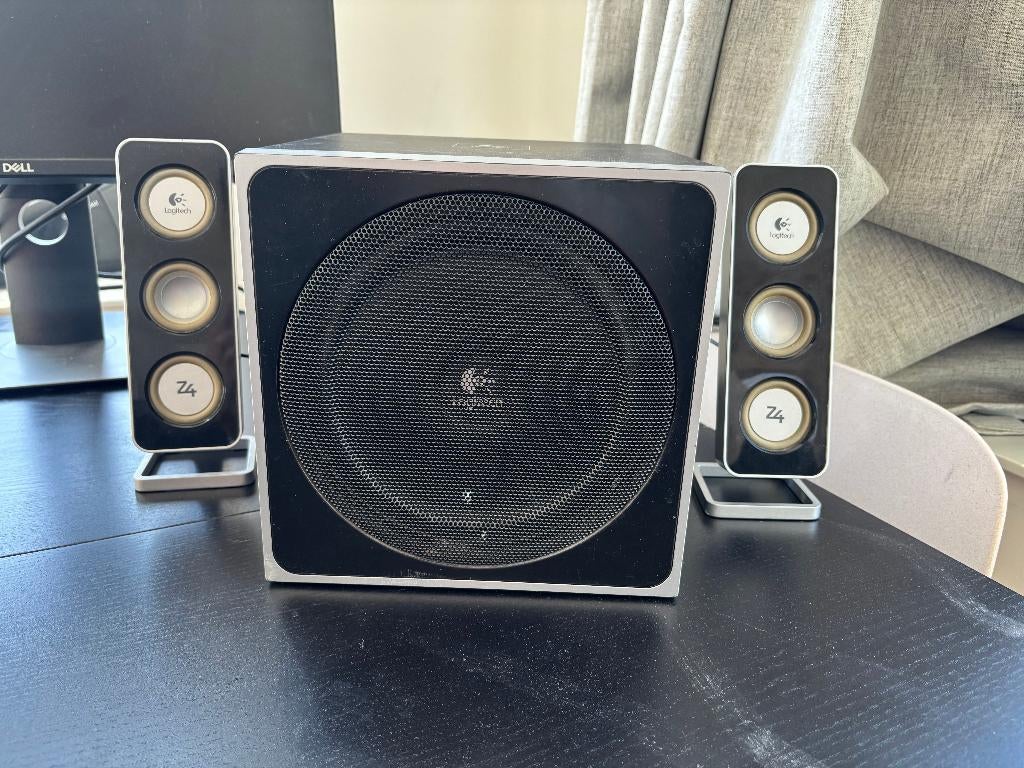 Logitech Z4 2.1 Speaker System with Subwoofer, Computers en Software, Pc speakers, Gebruikt, Ophalen