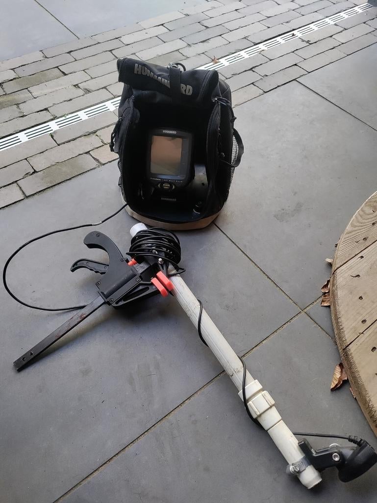 Dieptemeter Hummingbird piranhaMax215 portable set, Ophalen, Accu