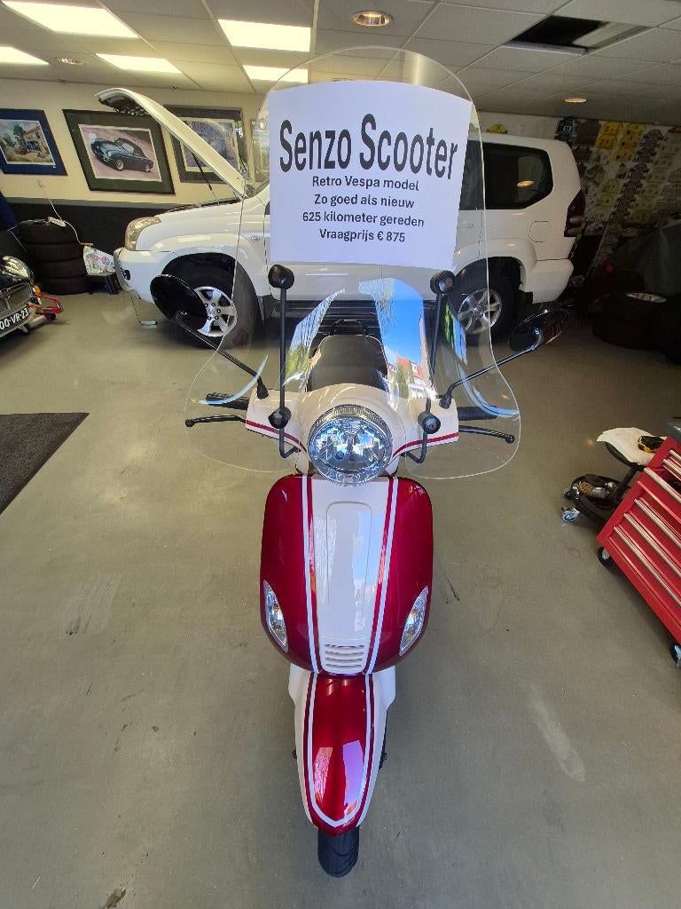 Z.G.A.N. Senzo Scooter Model Retro Vespa scooter, Ophalen, Overige modellen, Maximaal 45 km/u, Zo goed als nieuw