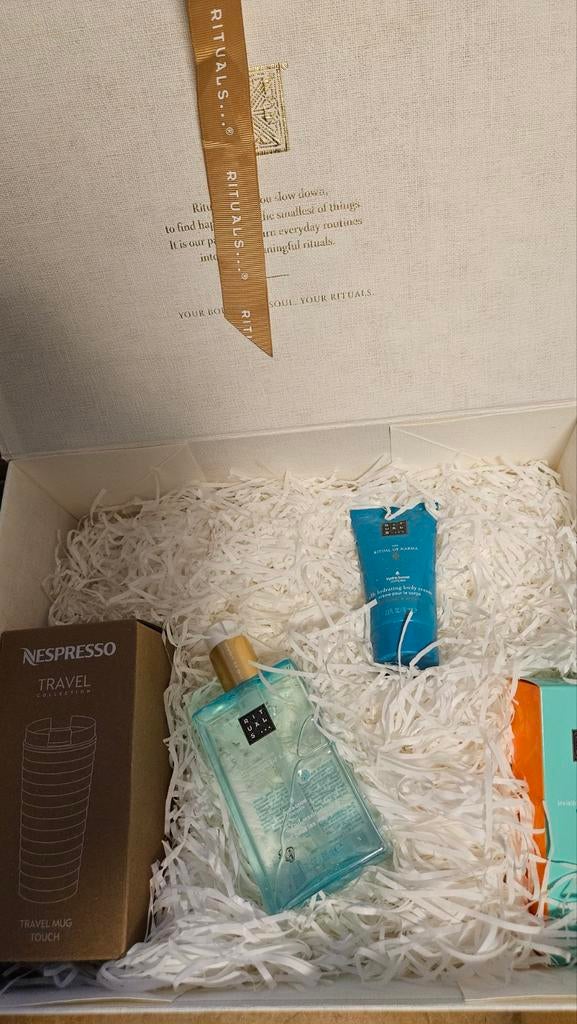 Rituals Cadeauset met Nespresso Travel Mug, Ophalen, Nieuw, Zonnebrand of After Sun