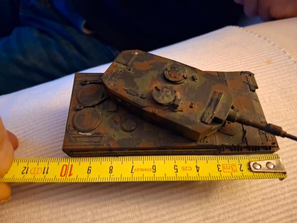 Leopard  2 tank miniatur, Ophalen of Verzenden, Landmacht