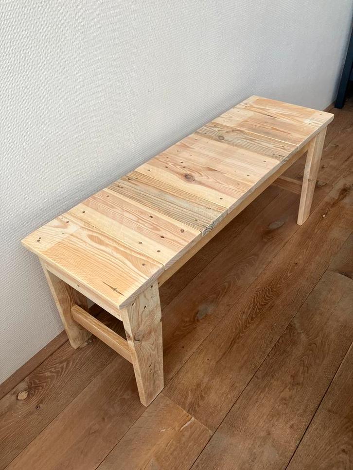 Origineel Houten Bankje Handgemaakt NIEUW, Huis en Inrichting, Woonaccessoires | Overige, Nieuw, Ophalen