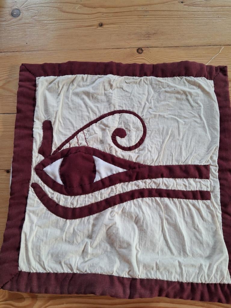 Unieke kussensloop met Oog van Horus design, Ophalen of Verzenden, Gebruikt, Overige kleuren, Vierkant
