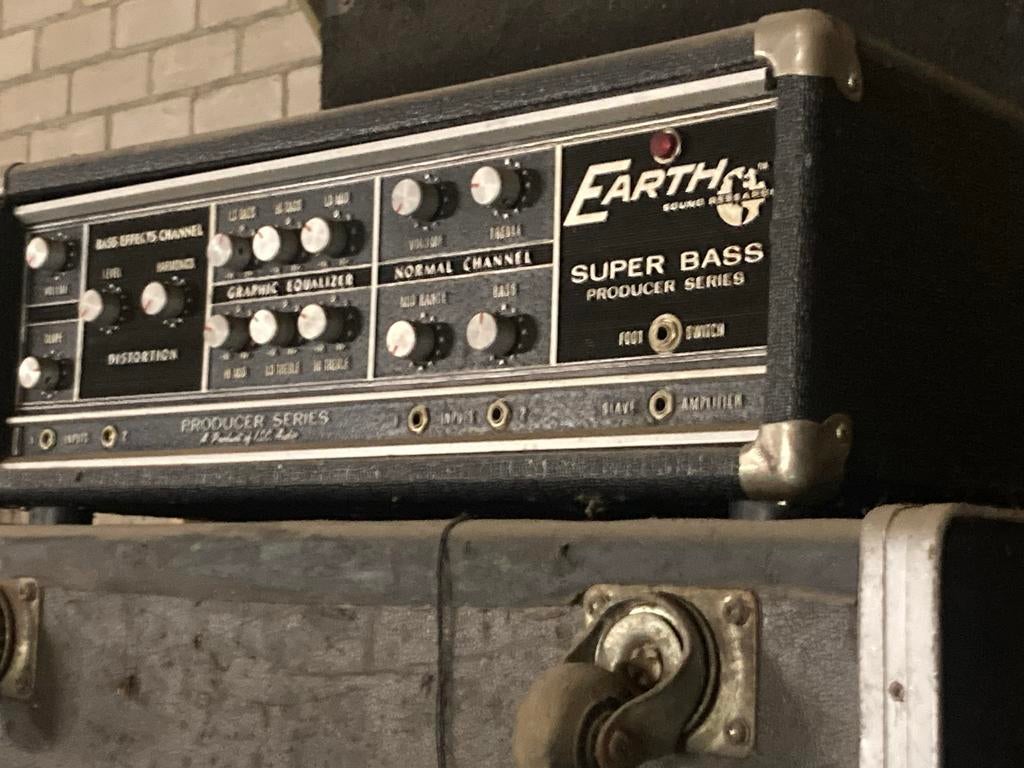 Earth Sound Research Super Bass Producer Series Versterker, Ophalen of Verzenden, Gebruikt, Basgitaar, 100 watt of meer
