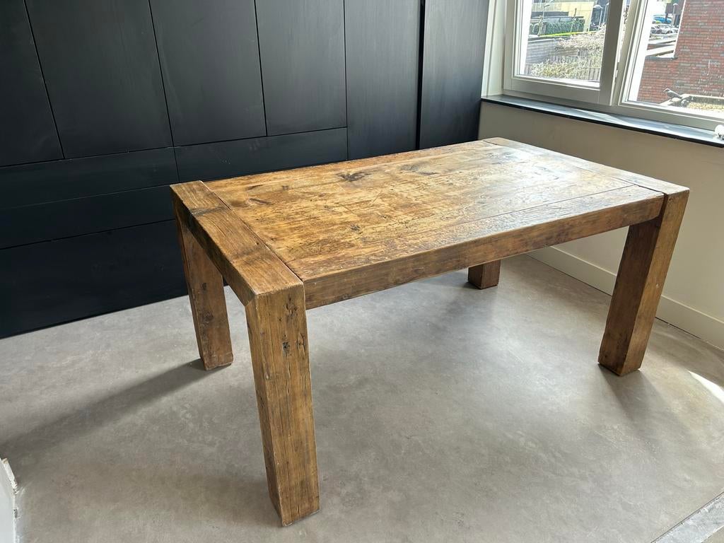 Massief houten eettafel, Huis en Inrichting, Tafels | Eettafels, Ophalen, Gebruikt, 100 tot 150 cm, 150 tot 200 cm