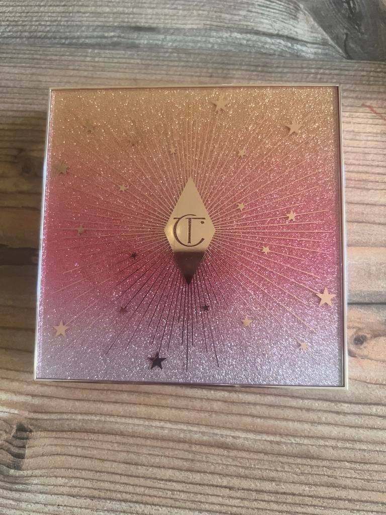 Charlotte Tilbury The Beautyverse Palette Oogschaduw, Sieraden, Tassen en Uiterlijk, Uiterlijk | Cosmetica en Make-up, Ophalen of Verzenden