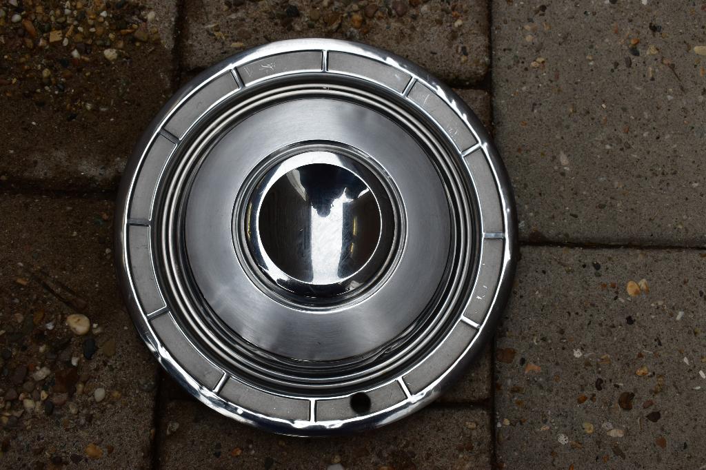 1 losse originele wieldop Chrysler Windsor 14 inch, Auto diversen, Wieldoppen, Ophalen of Verzenden, Gebruikt