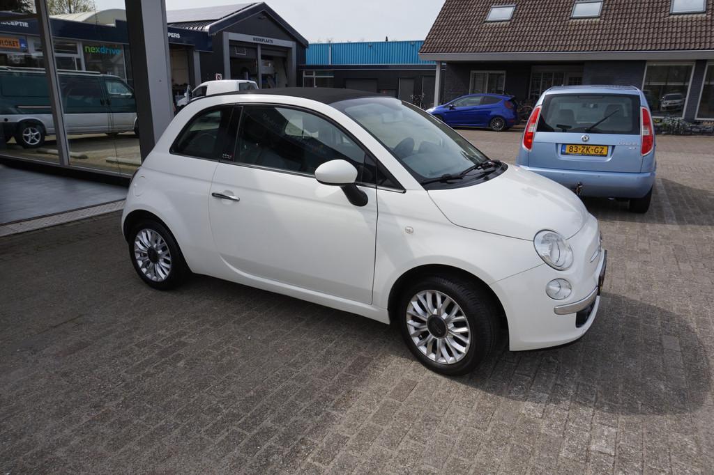 Fiat 500C 1.2 Lounge Cabrio ,90 dkm Incl nw apk/beurt & 6 mn, Stof, Gebruikt, 4 cilinders, Cabriolet