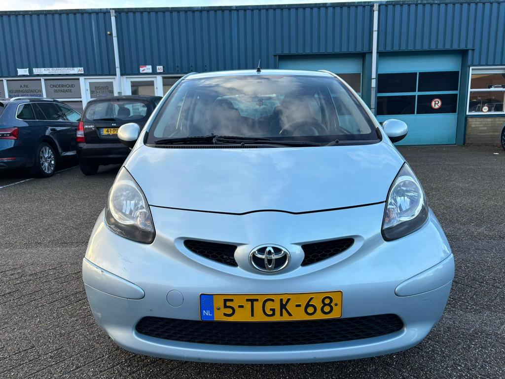 Toyota Aygo 1.0 12V Vvt-i 3DRS MMT 2007 Blauw, Auto's, Toyota, Voorwielaandrijving, 68 pk, Handgeschakeld, Particulier