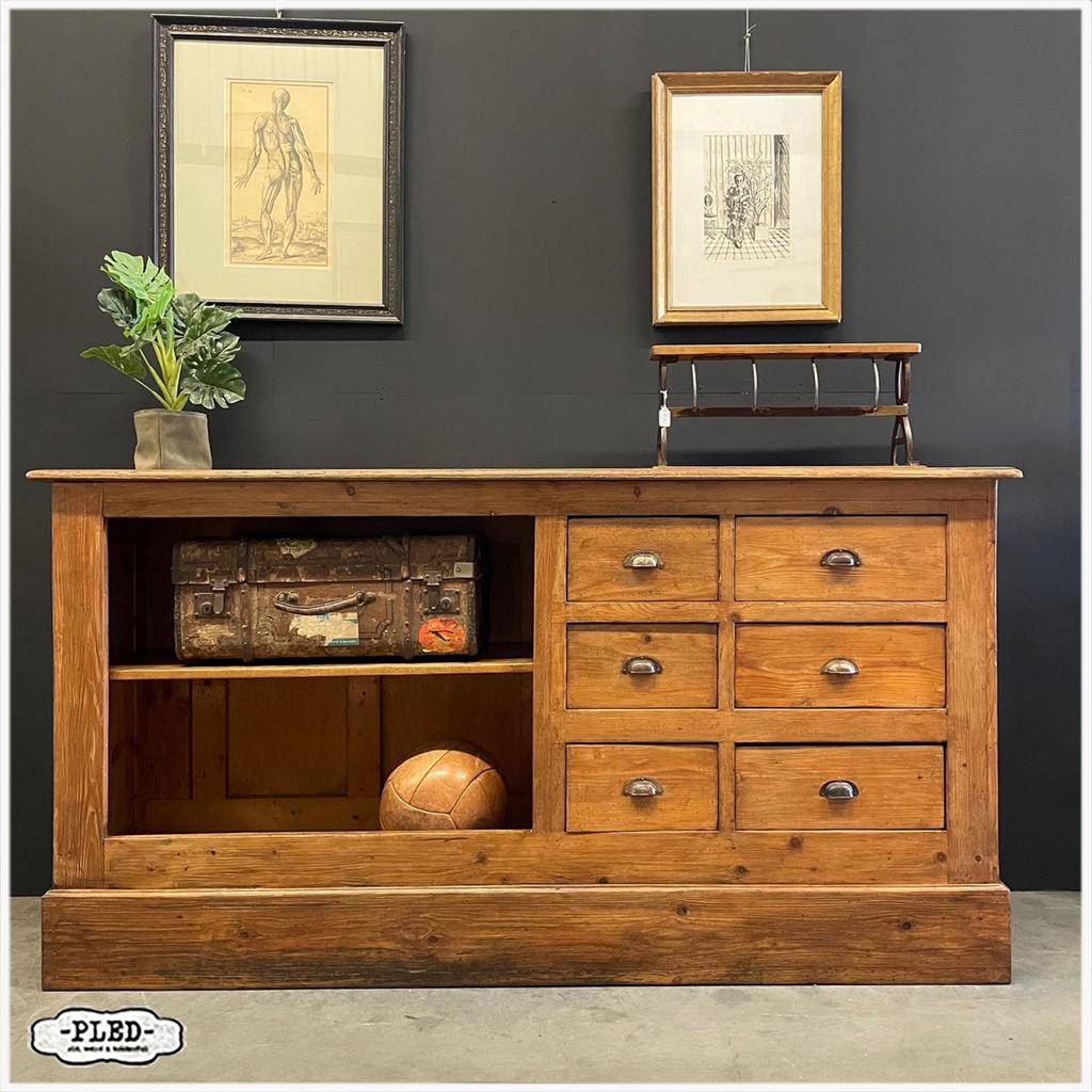 Oude houten toonbank Winkelkast Winkeltafel Dressoir, Antiek en Kunst, Curiosa en Brocante, Ophalen