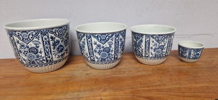 Bloempot Petrus Regout Maastricht "Delft", Antiek en Kunst, Antiek | Keramiek en Aardewerk, Ophalen of Verzenden