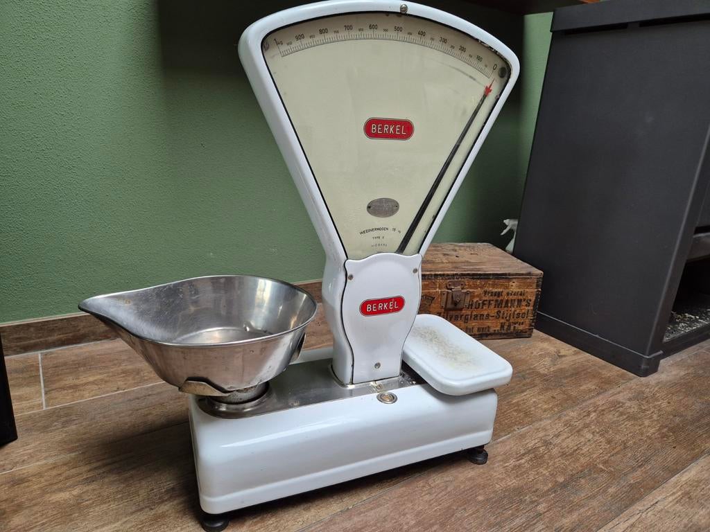 Vintage werkende Berkel weegschaal type E uit 1965, Ophalen, 1 tot 500 gram, Minder dan 10 kg