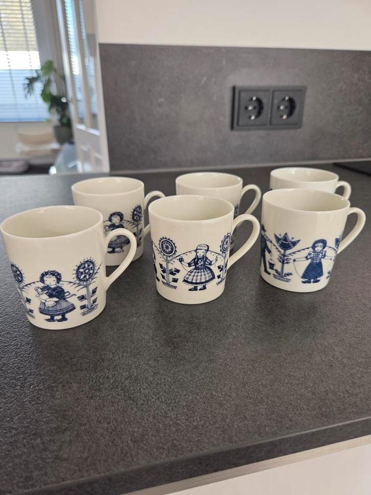 Set van 6 Weiden Bavaria porseleinen kopjes, Huis en Inrichting, Keuken | Servies, Zo goed als nieuw, Kop(pen) en/of Schotel(s)