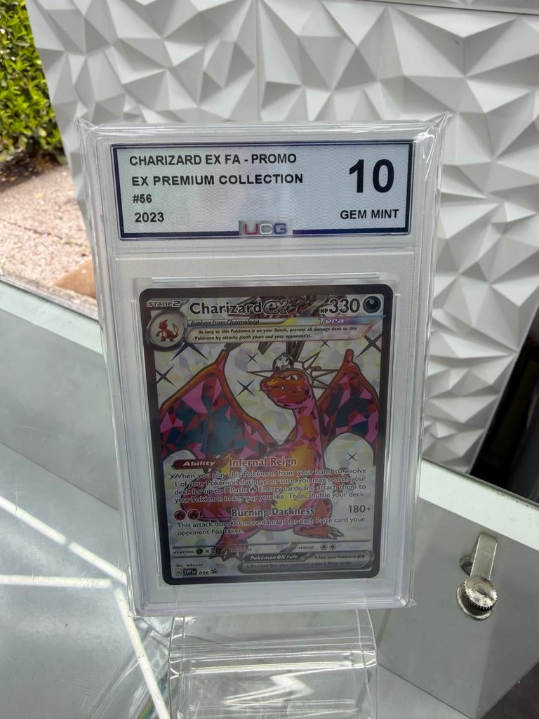 Charizard ex #56 Gem Mint 10 UCG Pokémon Kaart, Ophalen of Verzenden, Nieuw