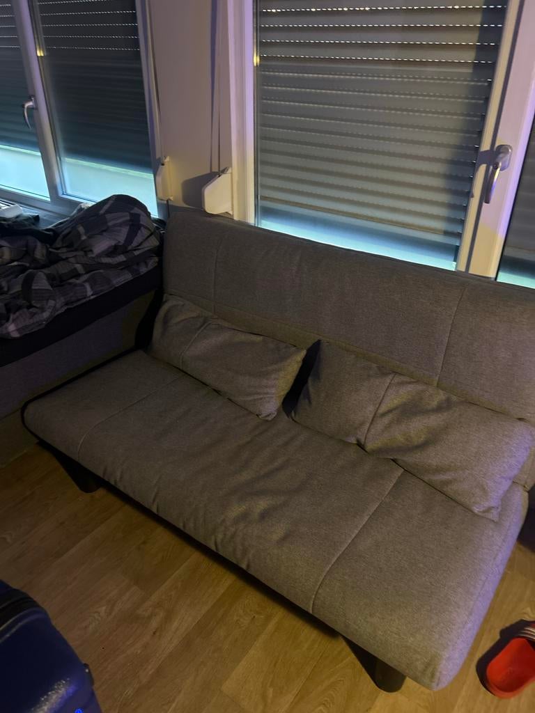 Grijze slaapbank met kussens, Ophalen, Gebruikt, Tweepersoons, 140 cm