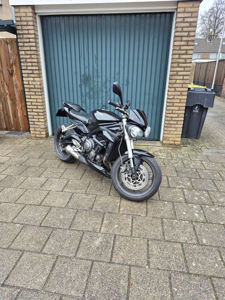 Triumph Street Triple S 660 A2 - Naked Bike, Motoren, Motoren | Triumph, 660 cc, 3 cilinders, Particulier, Minimaal motorrijbewijs A2