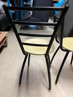 Vintage strip Art stoelen. Grafisch krachtige vorm, Ophalen, Twee, Bruin, Zo goed als nieuw