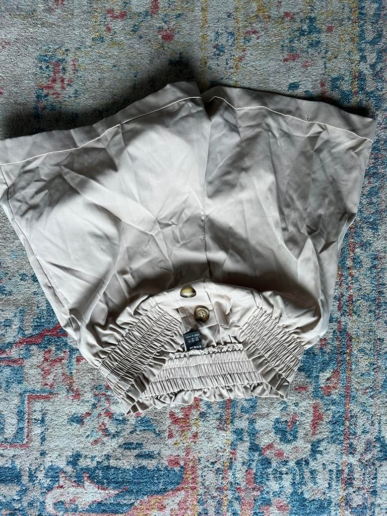 Leuke korte broek, Kinderen en Baby's, Kinderkleding | Maat 116, Ophalen, Gebruikt, Meisje, Broek