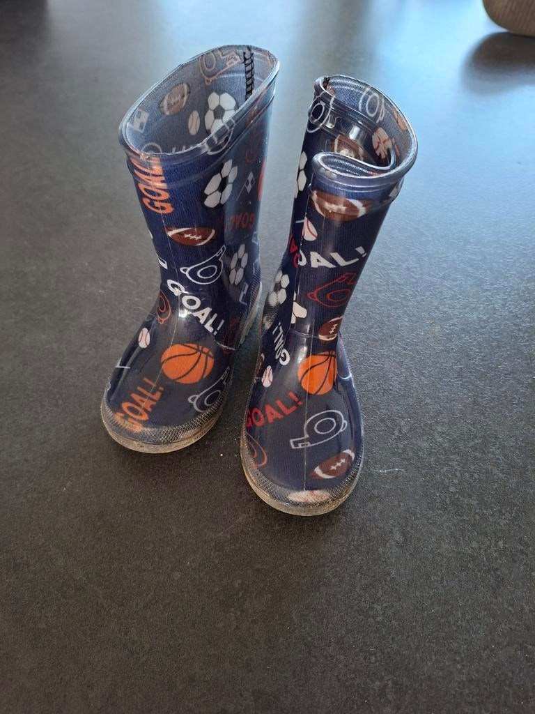 Leuke regenlaarzen maat 24 met sportprint, Ophalen, Gebruikt, Jongen of Meisje, Laarzen