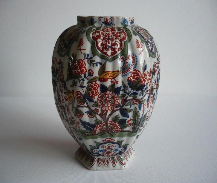 Antiek (Delft) aardewerk vaas, deksel vaas polychroom., Antiek en Kunst, Antiek | Keramiek en Aardewerk, Ophalen of Verzenden