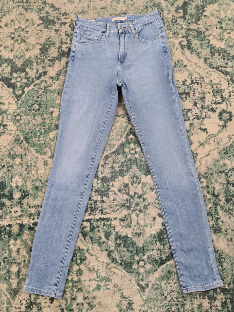 Levi's slimming super skinny W28 L30 WMN Tulsi2830 Blauw, Blauw, Ophalen of Verzenden, Zo goed als nieuw, W28 - W29 (confectie 36)