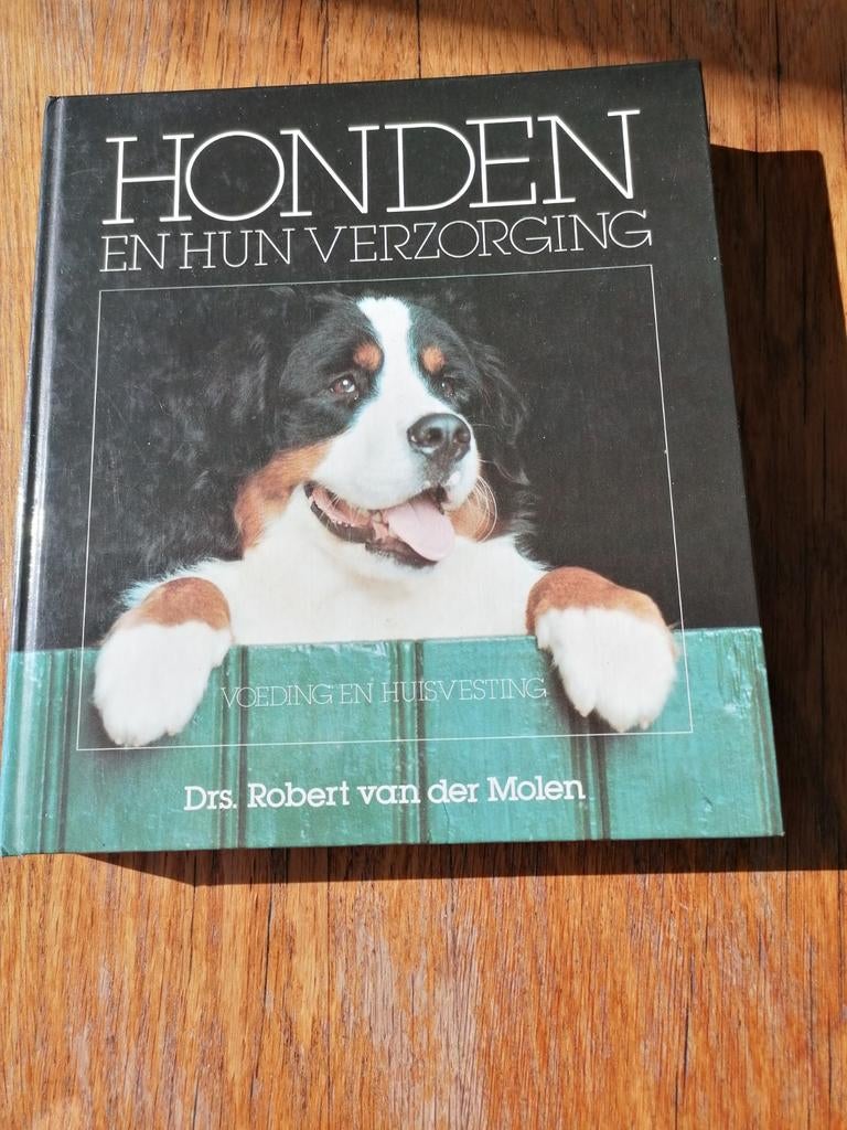 Hondenboek., Ophalen of Verzenden, Gelezen, Honden