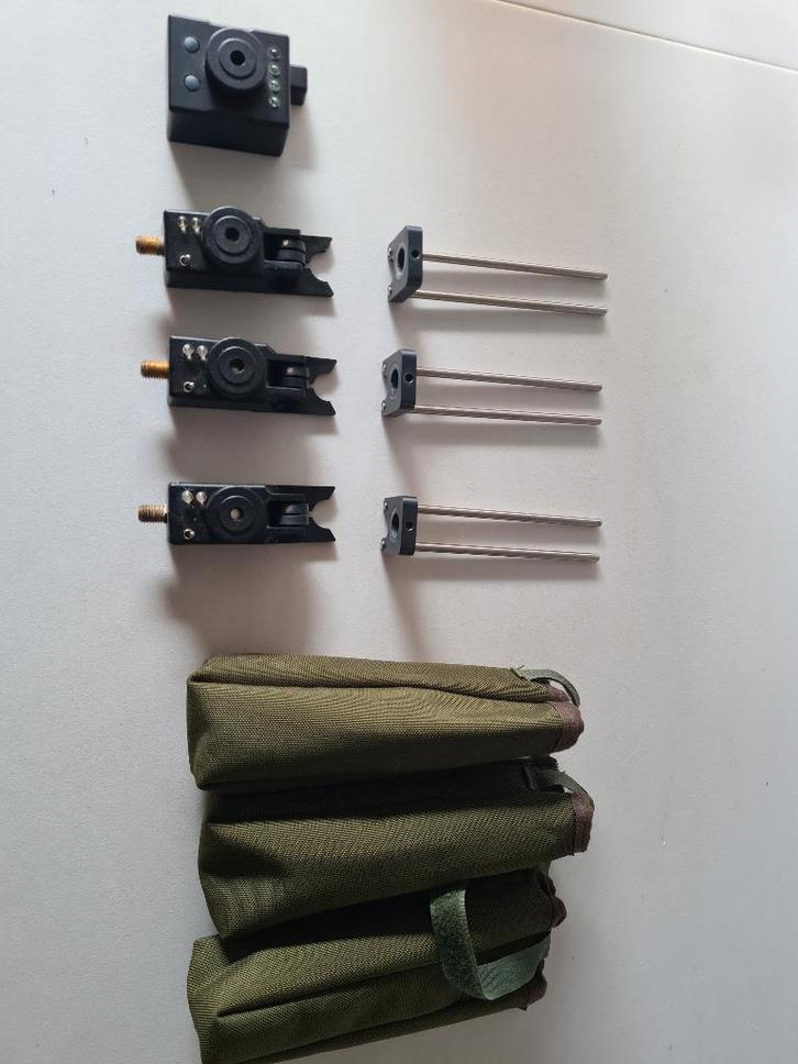 Steve Neville Bite alarms, Watersport en Boten, Hengelsport | Karpervissen, Gebruikt, Complete set, Ophalen of Verzenden