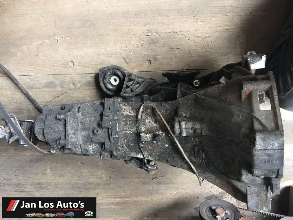 Versnellingsbak  code HD  5-versnellingsbak Audi coupe, Ophalen, Gebruikt, -, -