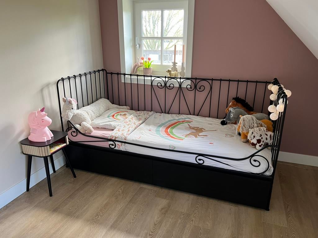 Ikea Meldal bed met lattenbodem, malm lades en nachtkastje, Huis en Inrichting, Slaapkamer | Bedden, Ophalen, 90 cm, Eenpersoons