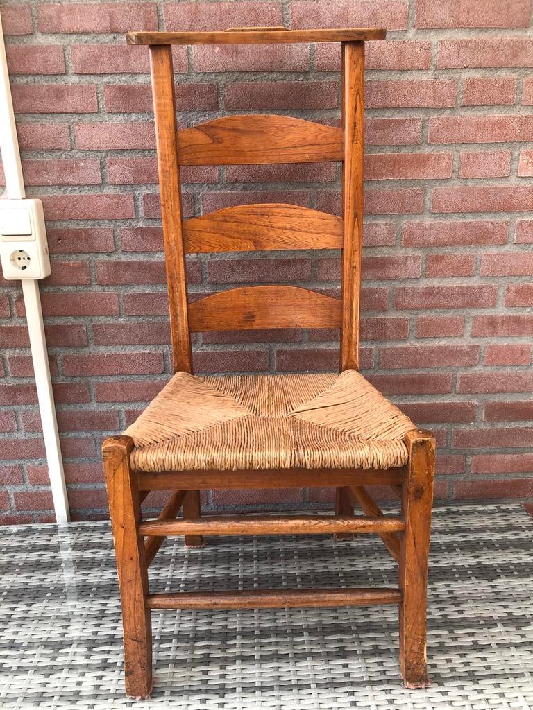 Bidstoel, Antiek en Kunst, Ophalen